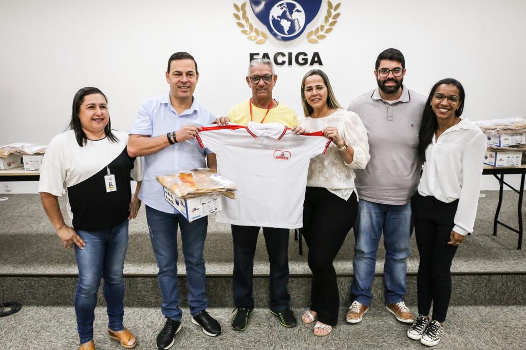 Agentes de combate às endemias de Garanhuns recebem equipamentos de proteção individual