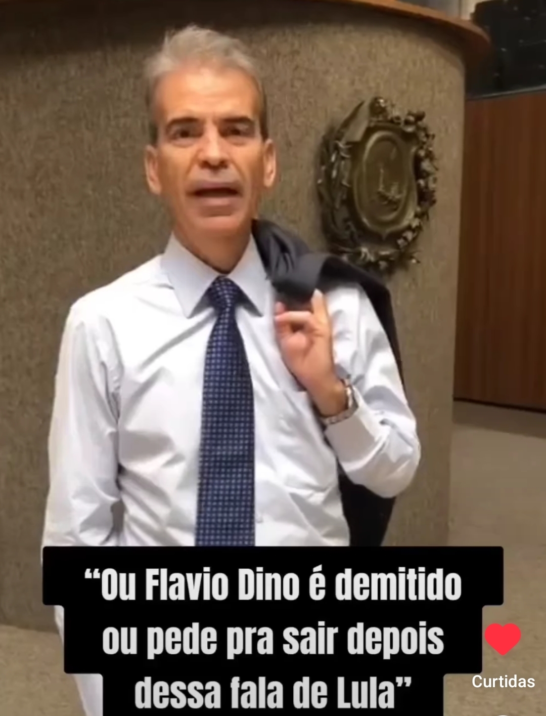 “Ou Flavio Dino é demitido ou pede pra sair depois da declaração de Lula sobre a operação da PF”, diz Feitosa