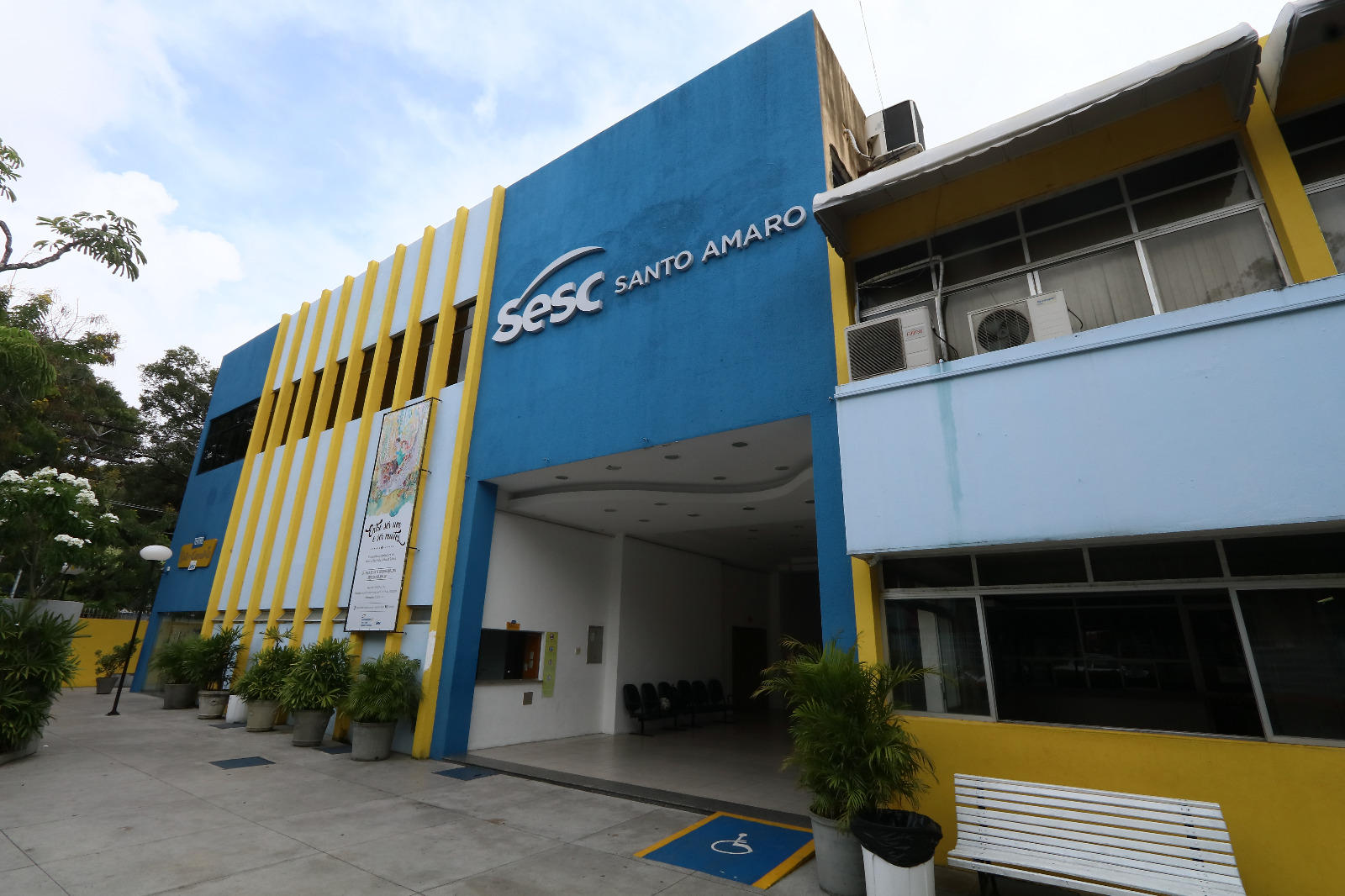 Sesc abre 19 vagas de estágio em Pernambuco