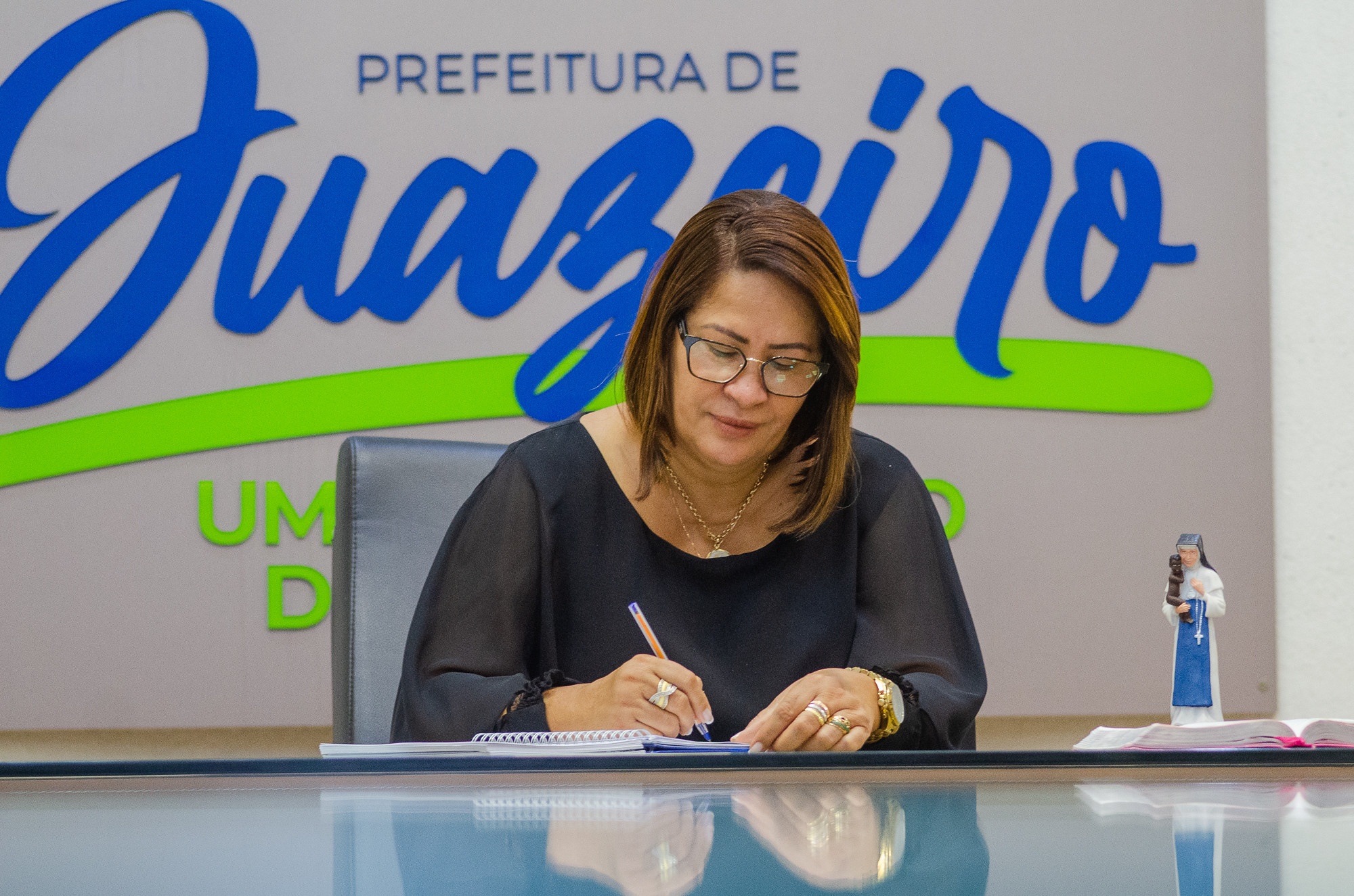 Prefeita Suzana Ramos aumenta salário dos professores em 15%