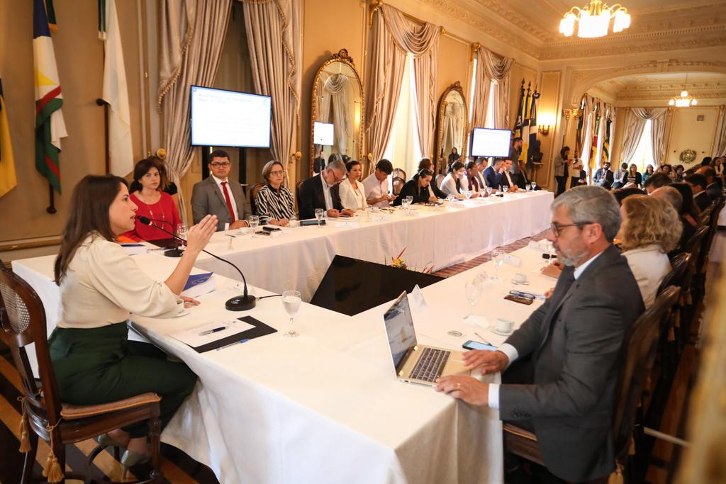 No 100º dia de gestão, Governadora Raquel Lyra apresenta relatório de como encontrou Governo de PE e aponta ações realizadas para mudar o Estado