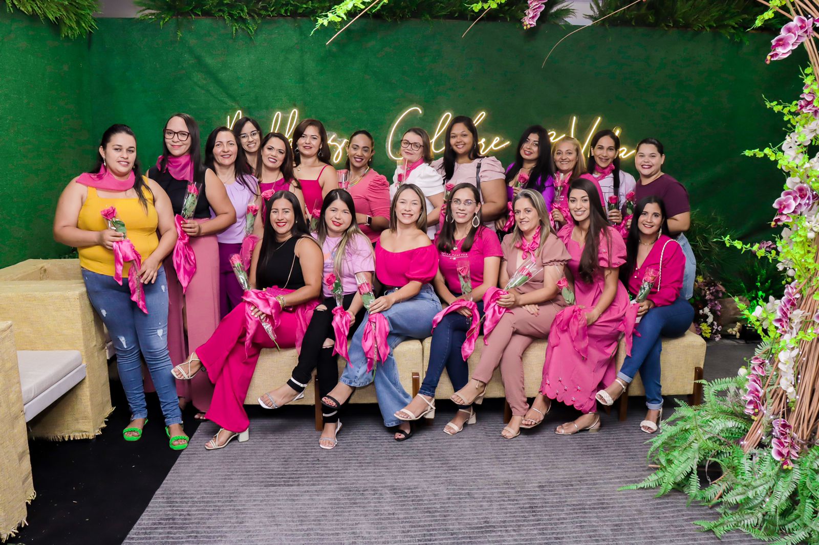 A Prefeitura de Manari através da Coordenadoria da Mulher, promoveu ontem o evento de encerramento as comemorações do Mês de Março, especialmente dedicado a mulher.