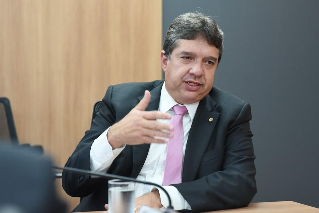 Duplicação da BR 423 é pauta de reunião do deputado federal Guilherme Uchoa com o Ministro dos Transportes, Renan Filho