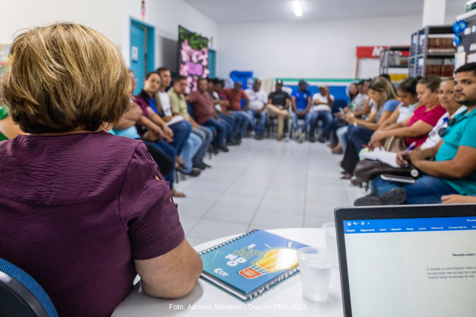 Secretaria de Educação de Agrestina reúne gestores, porteiros e Guarda Municipal para tratar de segurança nas escolas