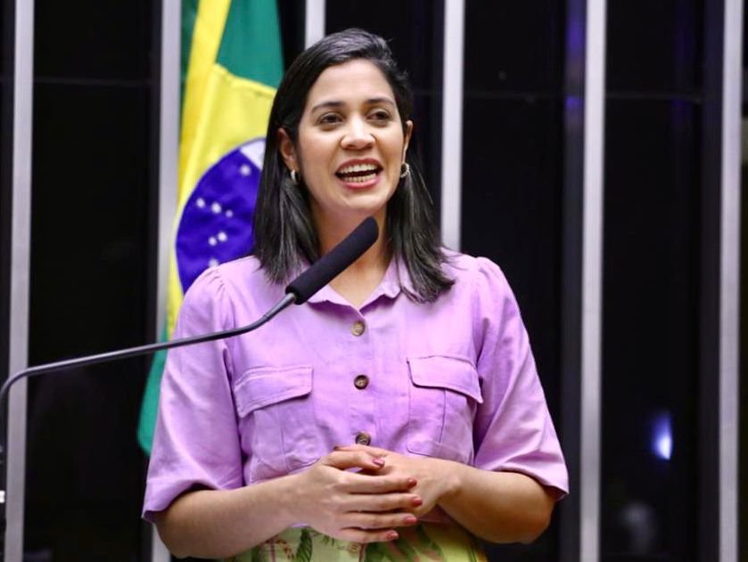 A pedido de Iza Arruda, Câmara Federal realiza debate sobre a Instituição do Dia Nacional em Defesa da Vacina