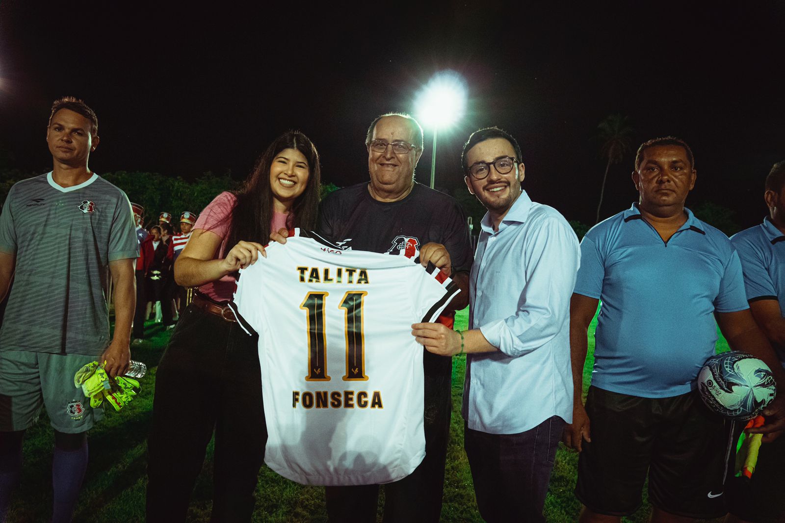 Talita Fonseca reinaugura estádio municipal, com grande festa, e apresenta Lula da Fonte como deputado federal de Camutanga