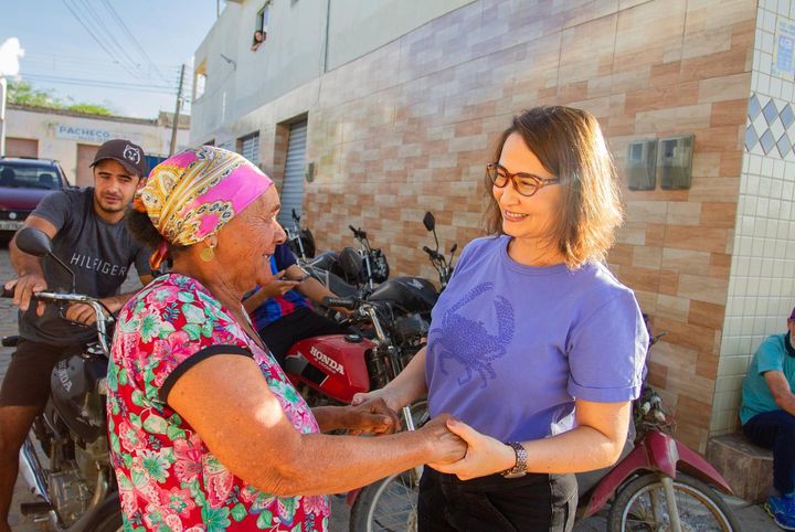 Em final de semana prolongado, Débora Almeida visita bases aliadas no interior