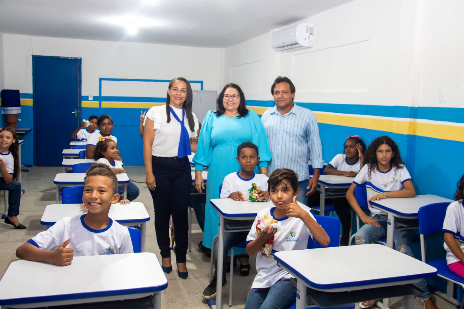 Catende: Dona Graça entrega mais uma escola 100% climatizada e requalificada