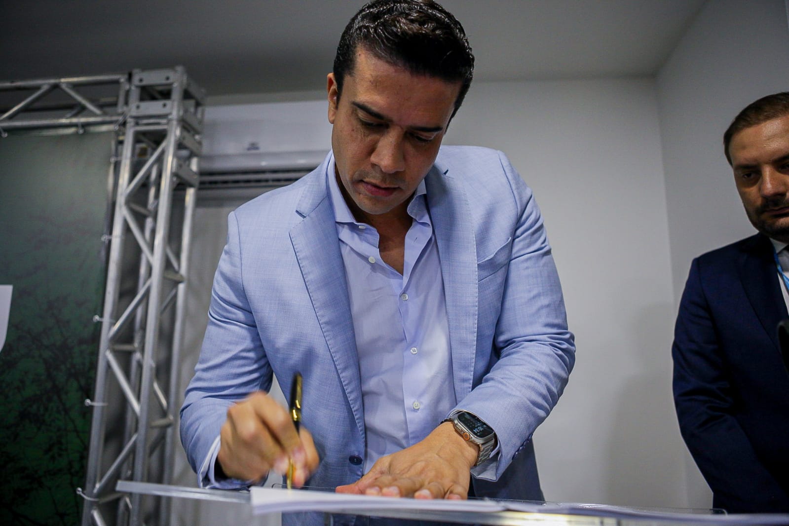 Prefeito de Caruaru assina contrato com a Caixa Econômica Federal para investir 100 milhões em obras em Caruaru