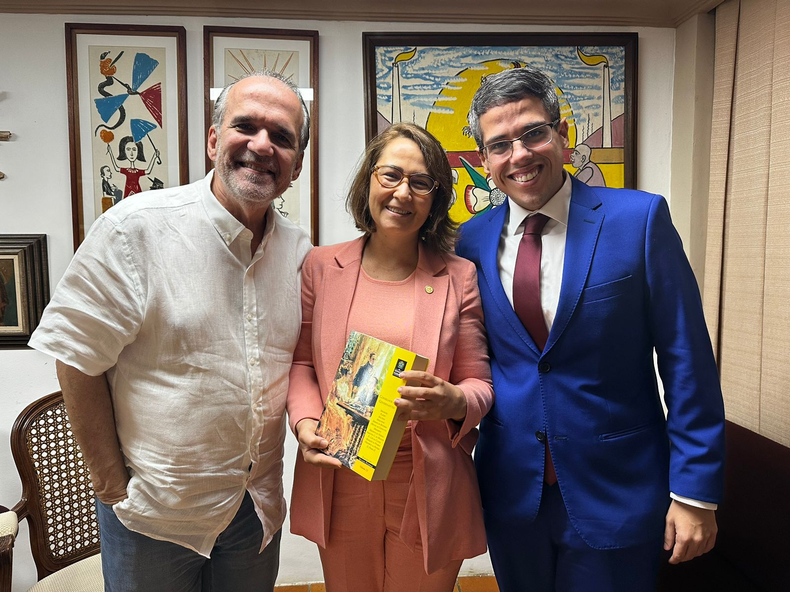 POLÍTICA & LITERATURA: Débora Almeida tem agenda com Senador Fernando Dueire e prestigia Homenagem a Jarbas Vasconcelos