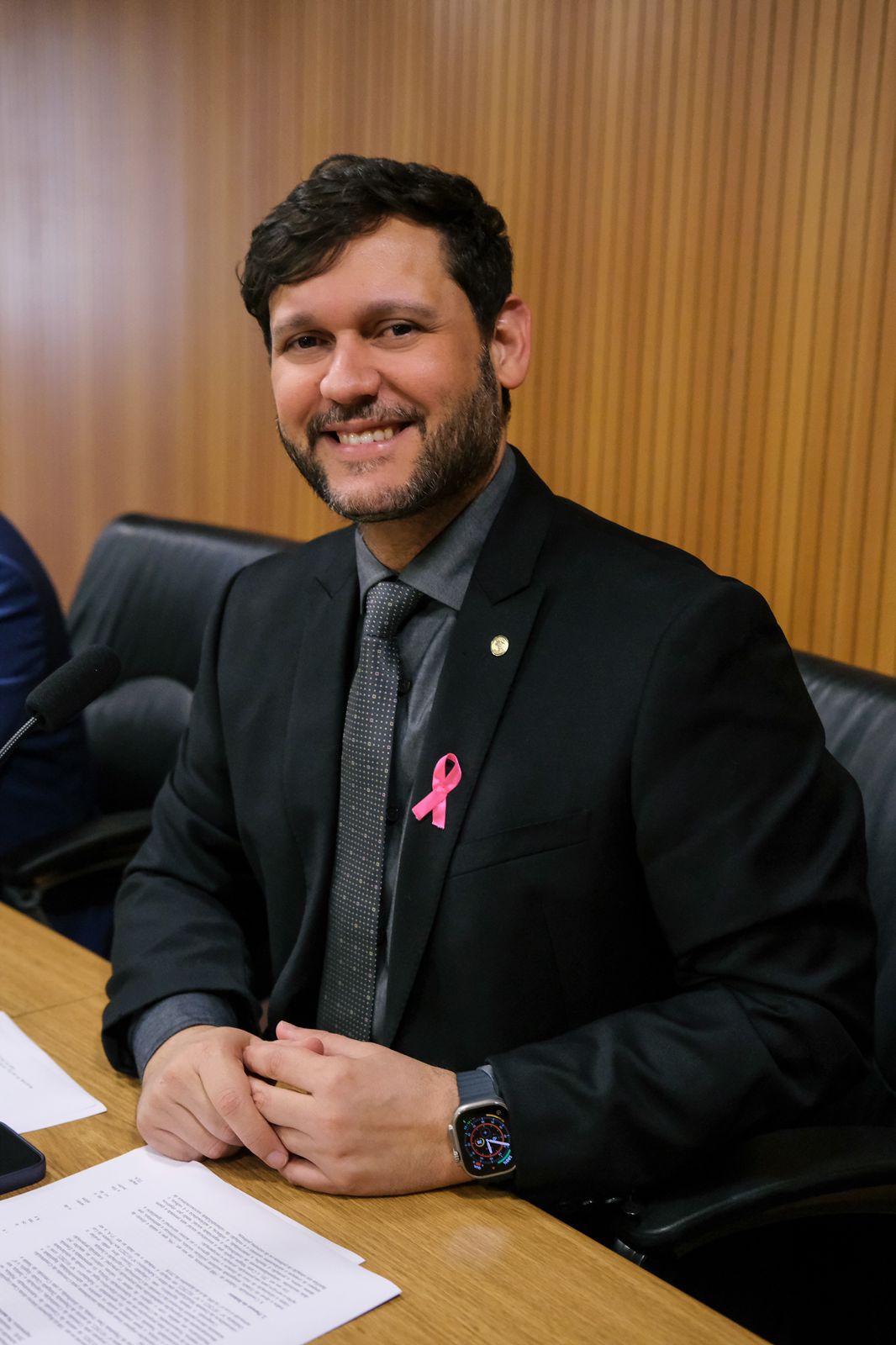 Deputado Gilmar Júnior Fala Em Nome Do Colegiado E Se Compromete Com A Causa Do Outubro Rosa