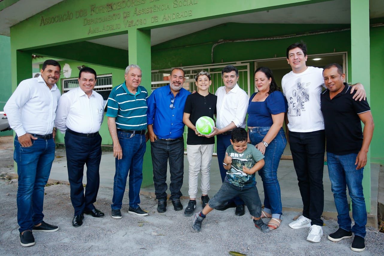 “Ele vai, sim!”, diz Henrique Queiroz, garantindo participação de Luiz Neto em competição de futebol no Peru