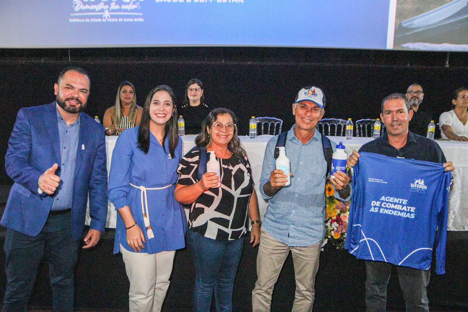 Agentes Comunitários de Saúde e Agentes de Endemias de Vitória de Santo Antão são homenageados