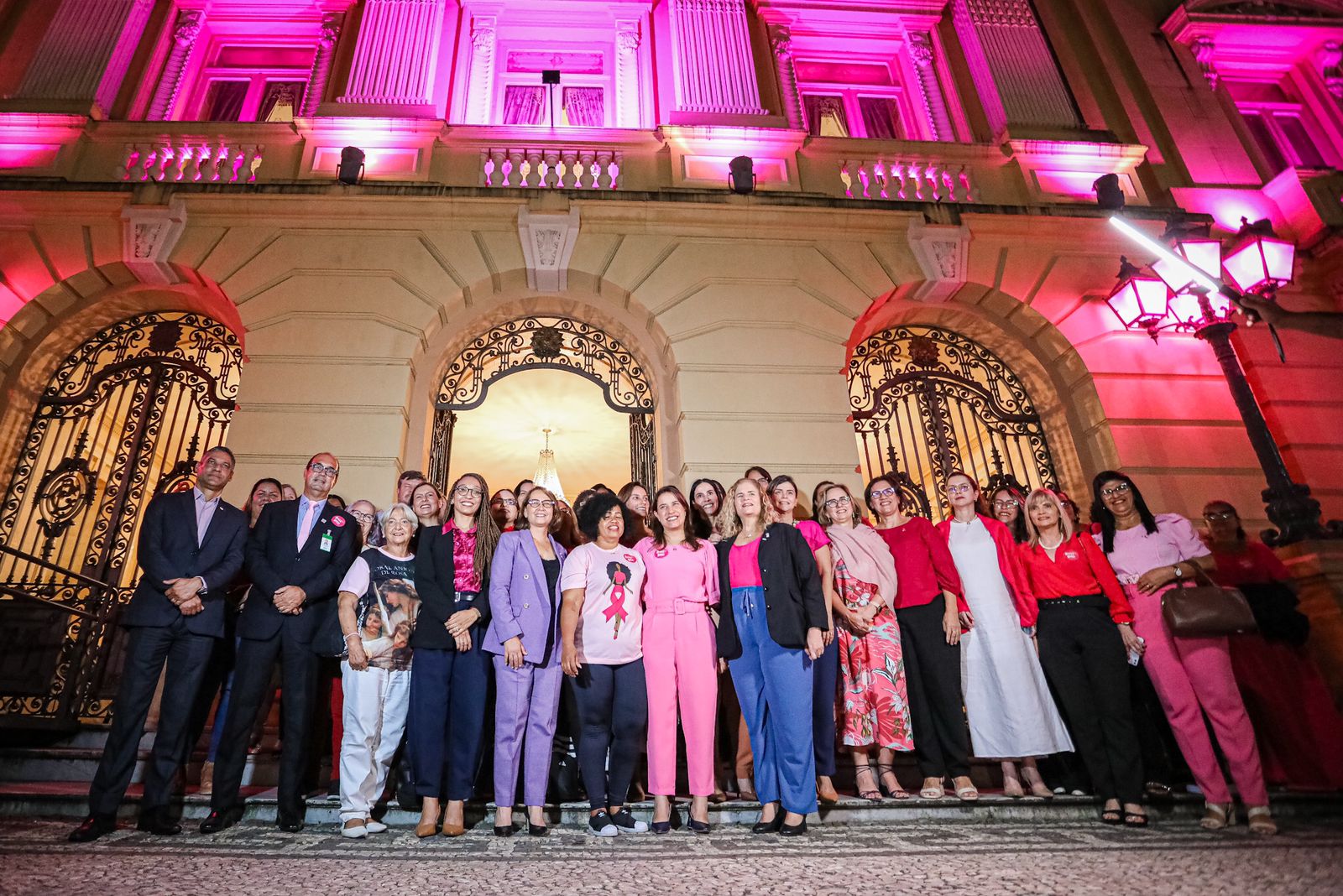 Governadora Raquel Lyra lança Carreta da Saúde para acelerar a prevenção e diagnóstico do câncer de mama em Pernambuco