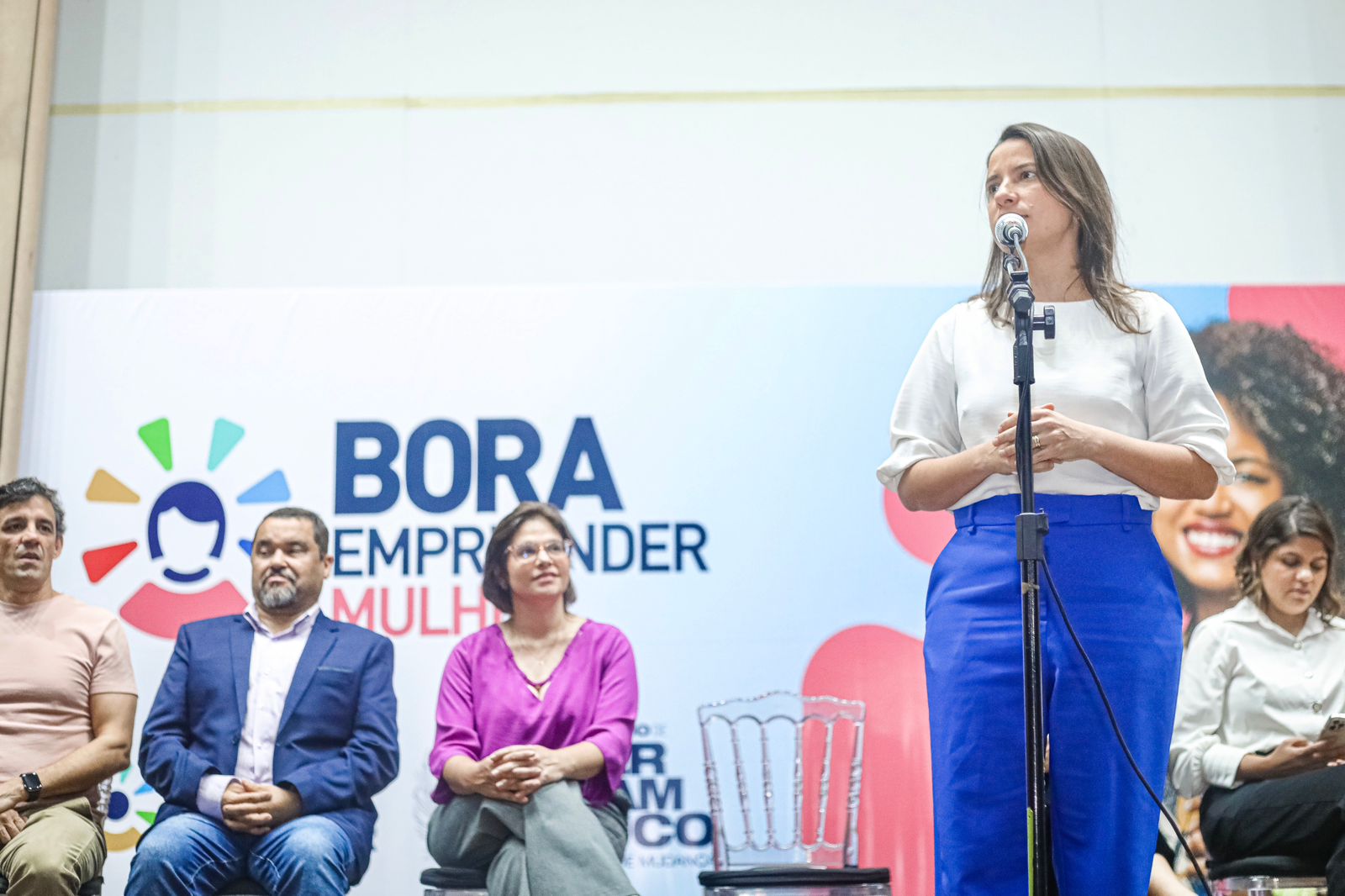 Bora Empreender Mulher: governadora Raquel Lyra lança linha de crédito para empreendedoras