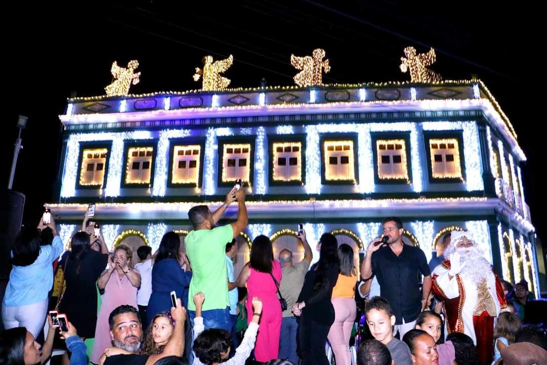 BONITO ILUMINADO: Prefeito Gustavo Adolfo lança Ornamentação natalina de Bonito