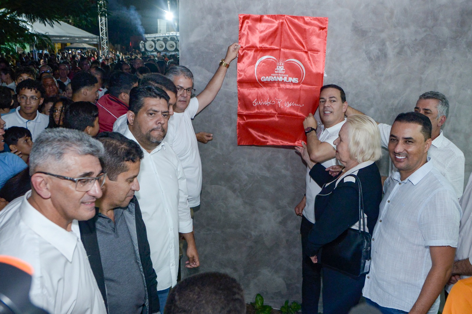 Garanhuns: Prefeito Sivaldo Albino inaugura maior parque esportivo de Pernambuco