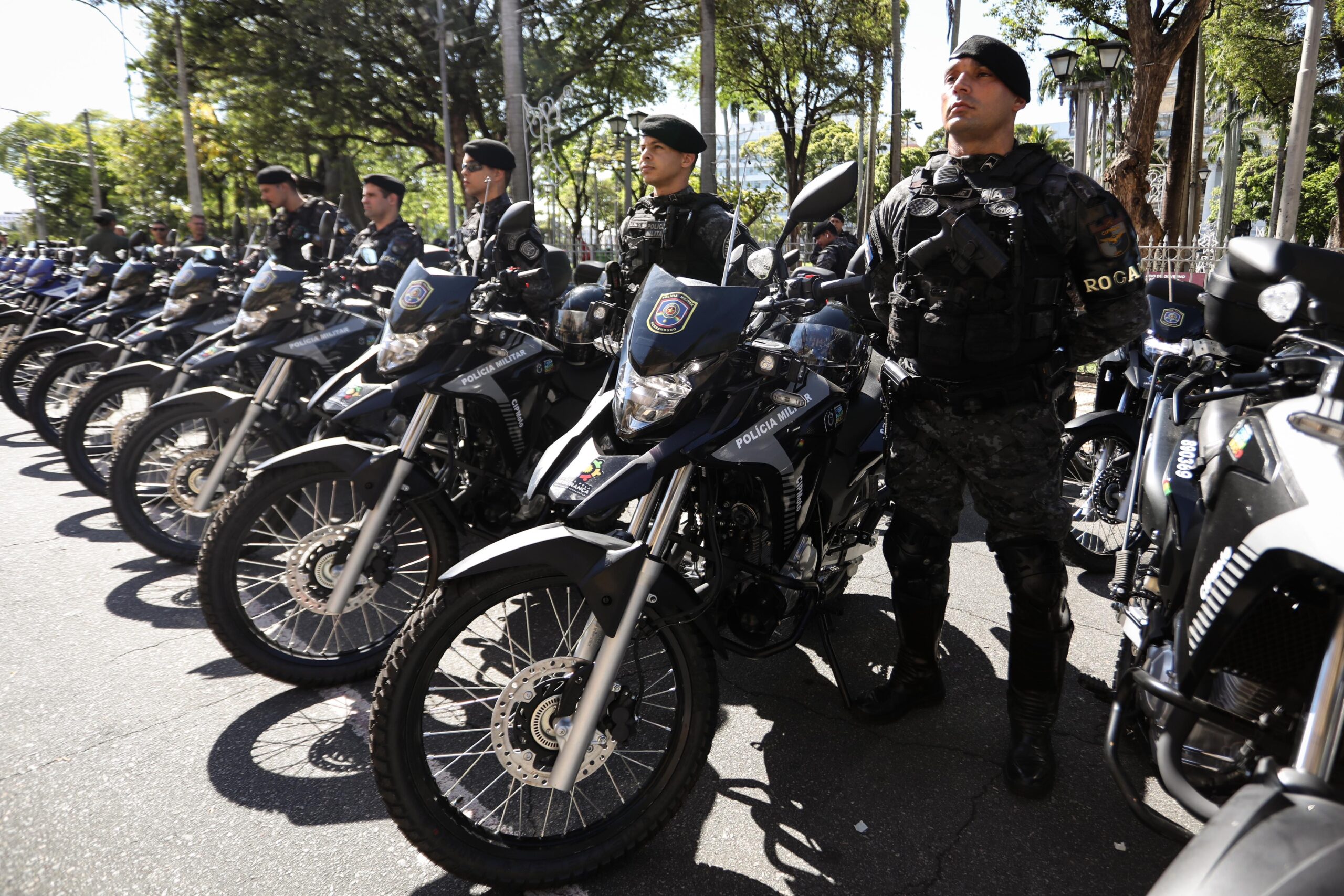 Juntos Pela Segurança: governadora Raquel Lyra inicia entrega de motocicletas para Corpo de Bombeiros, Polícia Militar e Lei Seca que representa ampliação de 65% na frota e investimento de R$ 5,7 milhões 