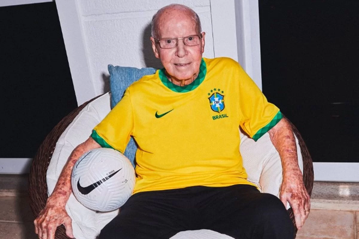 Morre aos 92 anos,Zagallo tetra campeão do mundo