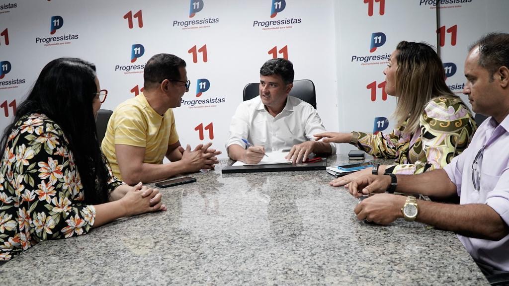 Pastor Esdras Cabral assume presidência do Progressistas em Abreu e Lima.