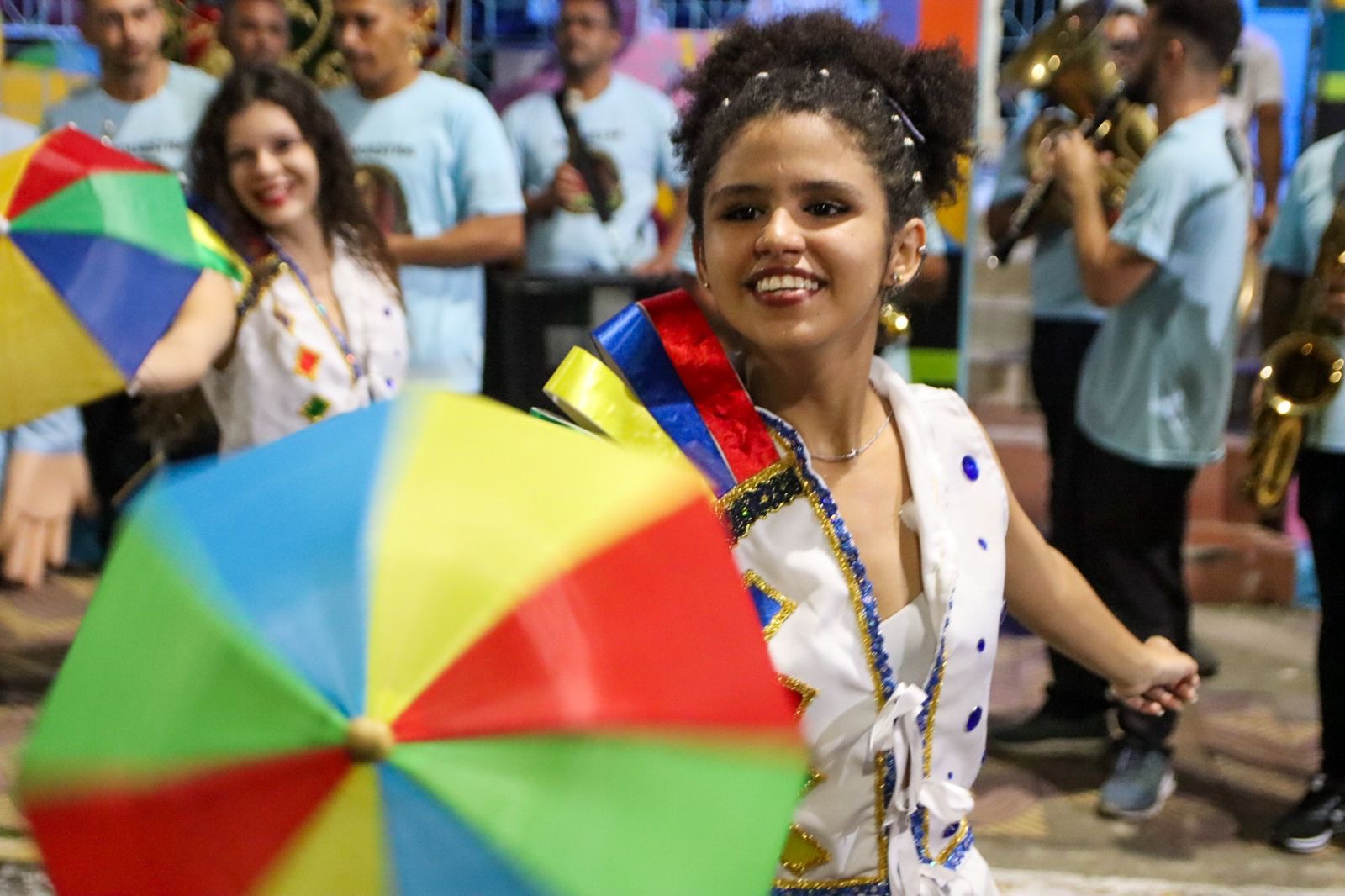 Com Maestro Forró, Spok, Almir Rouche e Priscila Senna entre as atrações, programação dos polos do Carnaval Vitória das Alegorias 2024 é divulgada