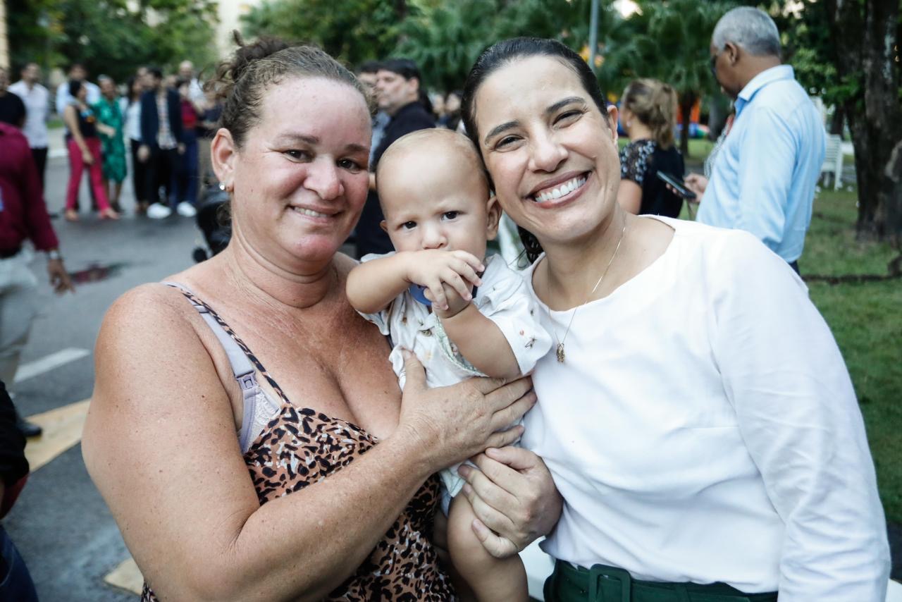 Três dias após o lançamento, Mães de Pernambuco já tem mais de 25 mil mulheres confirmadas no programa