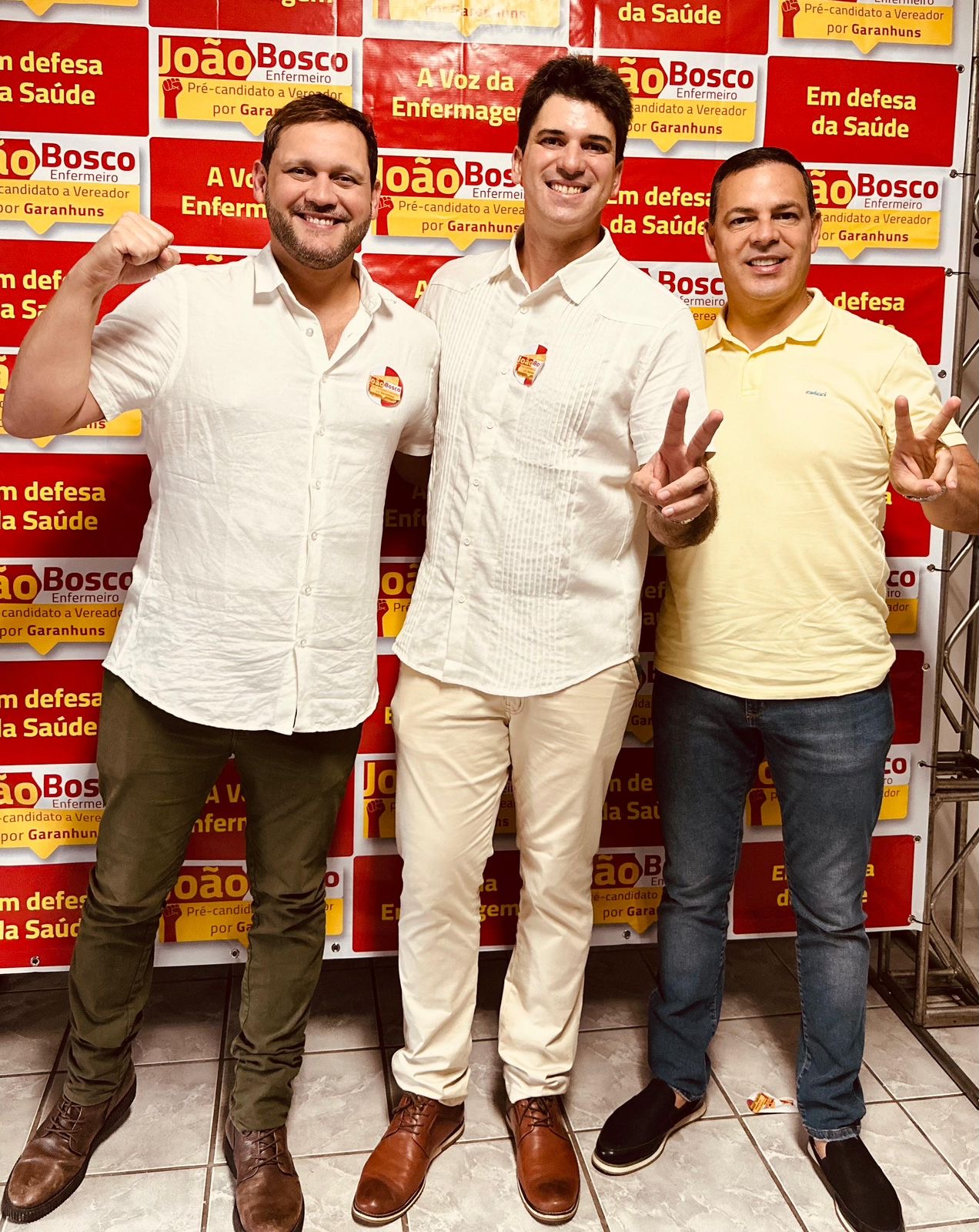 Gilmar Júnior apresenta seu pré-candidato em Garanhuns: João Bosco Enfermeiro