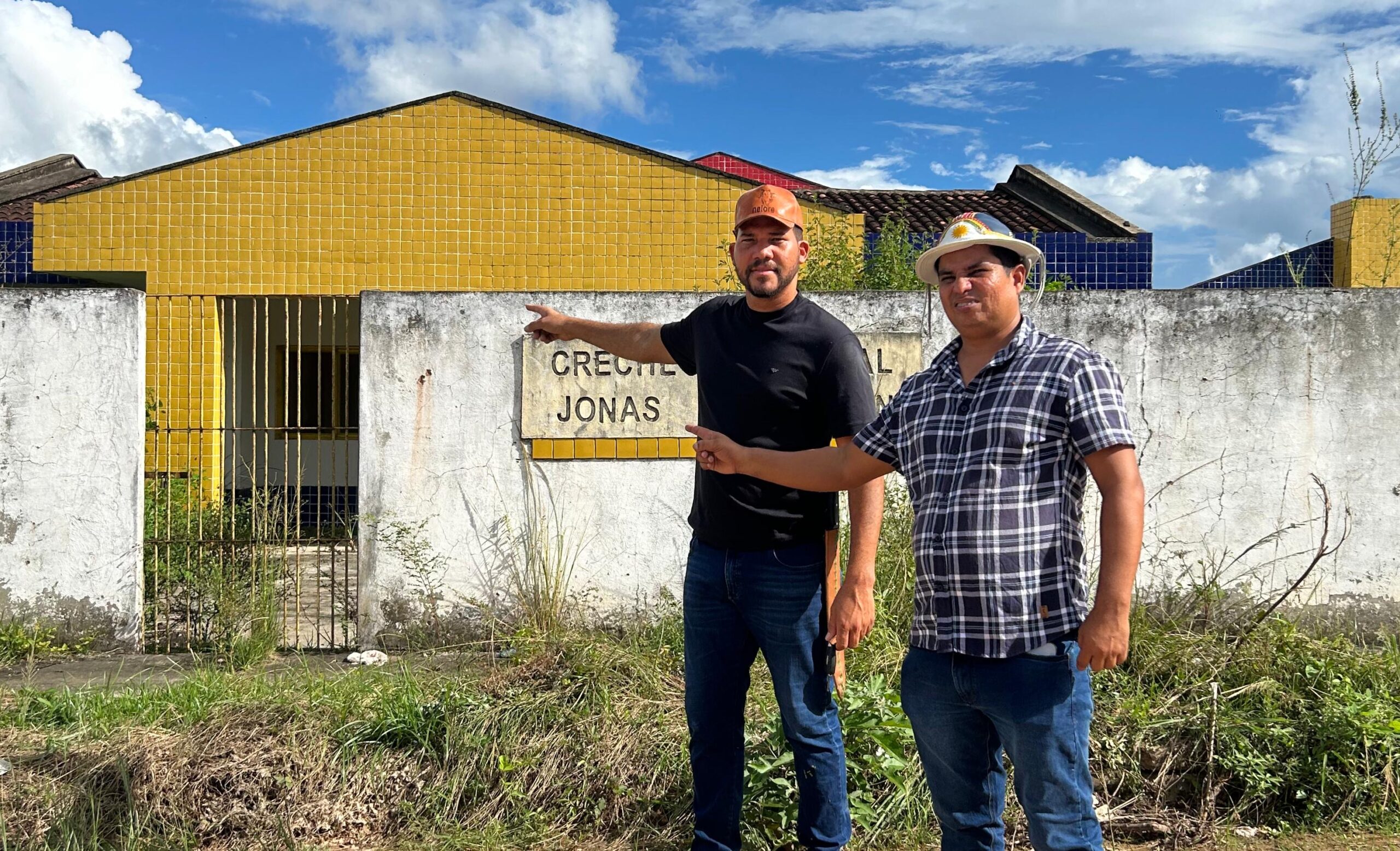 Deputado Abimael Santos denuncia o abandono da creche de Água Preta