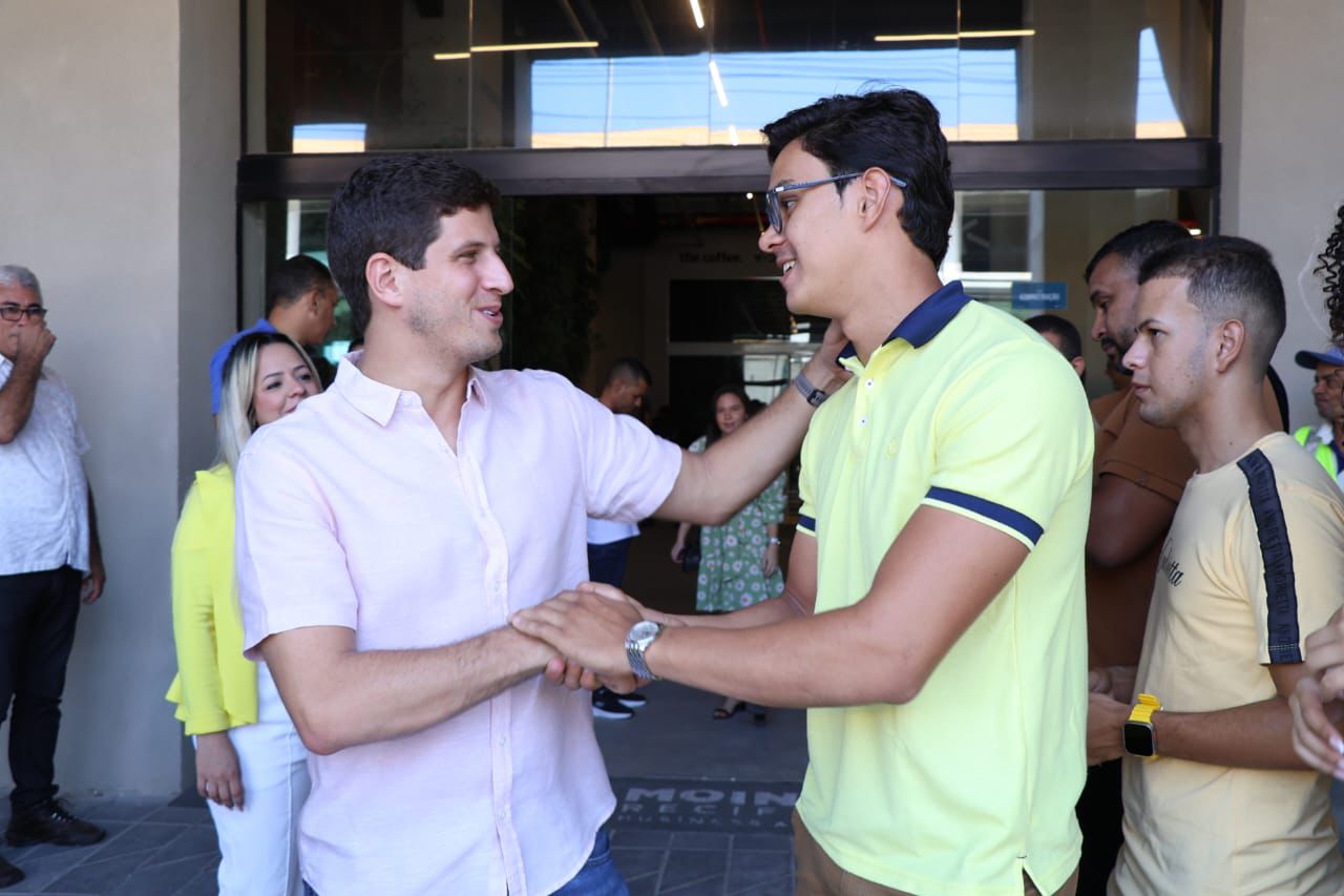 Carlinhos Vilela participa de evento da Juventude Socialista do Brasil