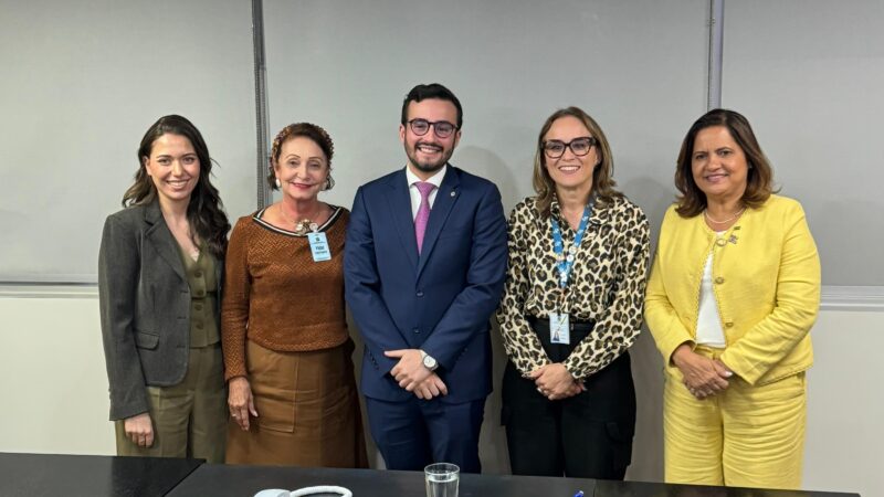 Reconhecendo o turismo e educação do Ipojuca, prefeita Célia Sales tem reuniões com ministro do Turismo e presidente do FNDE