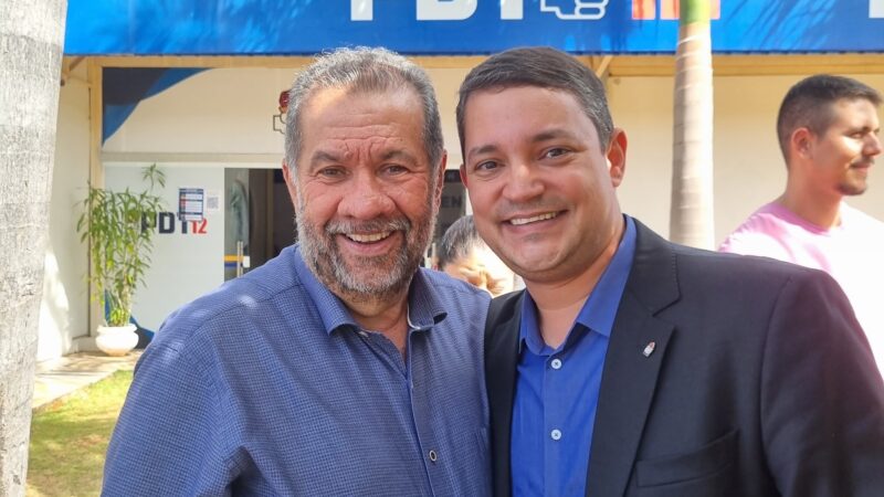 Pré-candidato à Prefeitura de Paulista, Francisco Padilha recebe apoio do presidente do PDT Ministro Carlos Lupi