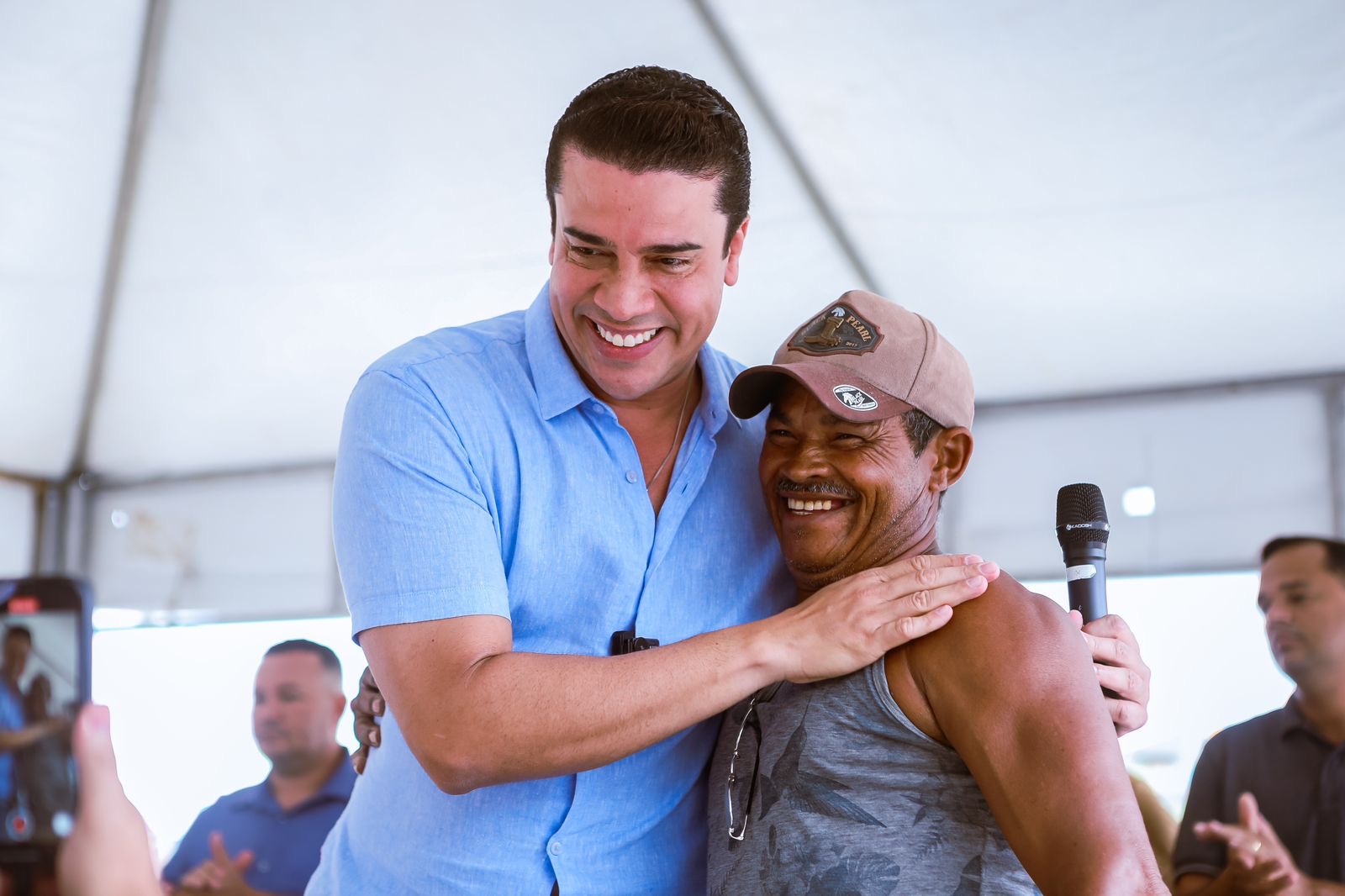 Prefeito Rodrigo Pinheiro entrega segunda etapa do canal José Carlos de Oliveira e transforma vida dos moradores do bairro