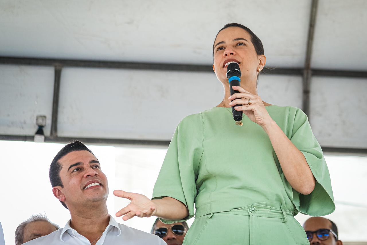 Em uma parceria entre as gestões estadual e municipal, governadora Raquel Lyra participa de inauguração de centro de educação em Caruaru