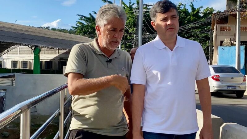 Os deputados federais Eduardo e Lula da Fonte e a gestão do prefeito Edmilson Cupertino entregam à população de Moreno a Ponte Santa Maria reformada, uma reivindicação de mais de 60 anos
