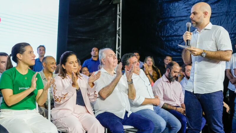 Em evento da ordem de serviço do Sistema de Esgotamento Sanitário de Porto de Galinhas, deputado Romero Sales Filho elogia Raquel Lyra e destaca a luta pelo saneamento