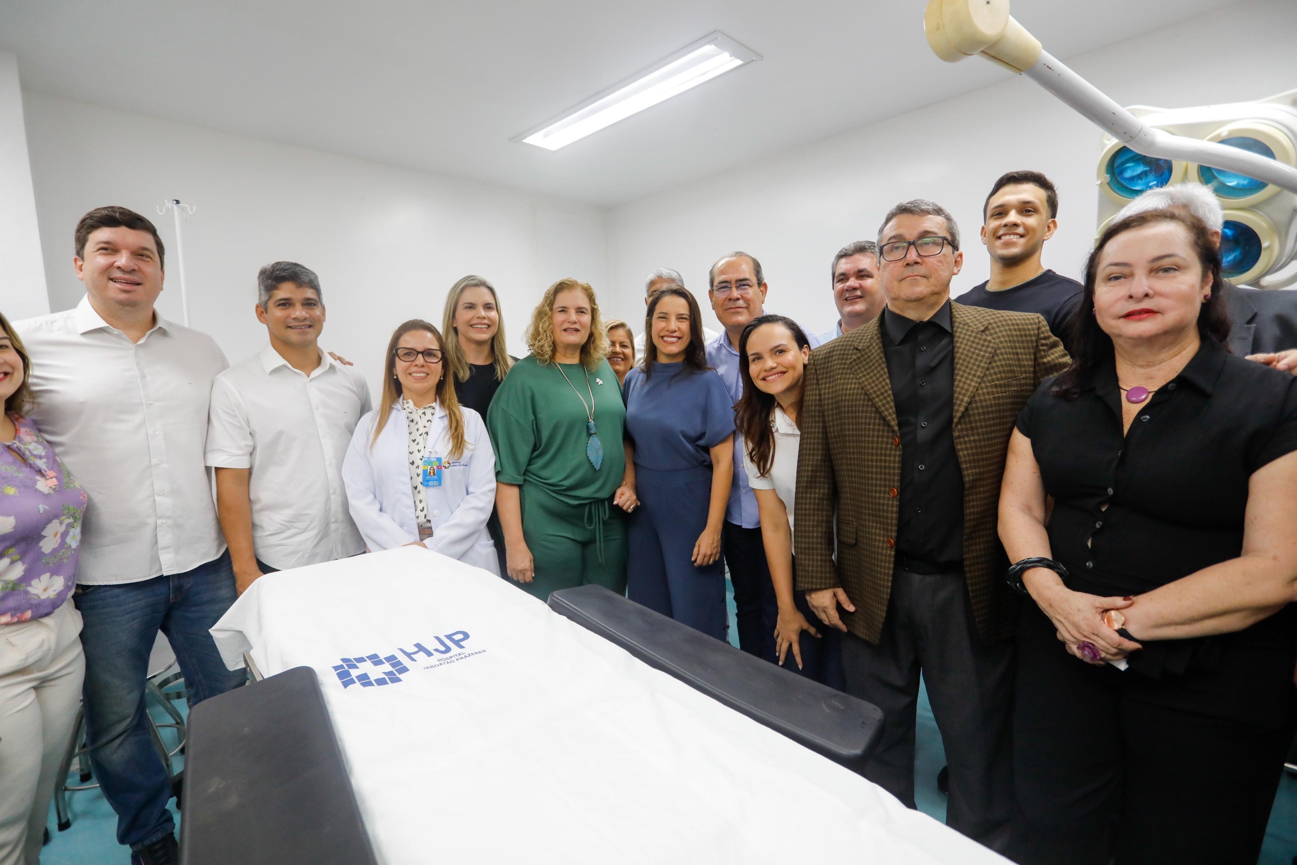 Governadora Raquel Lyra entrega novo bloco cirúrgico do Hospital Jaboatão Prazeres