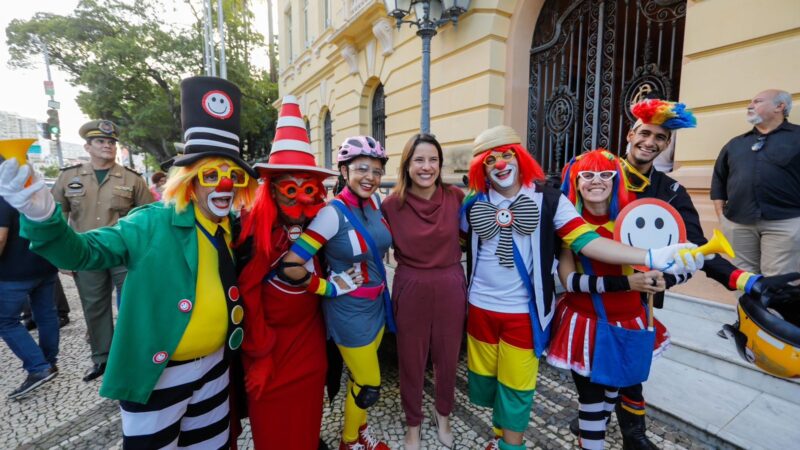 Governadora Raquel Lyra entrega veículos para reforçar combate à violência contra mulher e fortalecer Operação Lei Seca