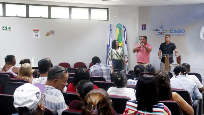 Projeto de obra na praia de Gaibu é apresentado para os comerciantes