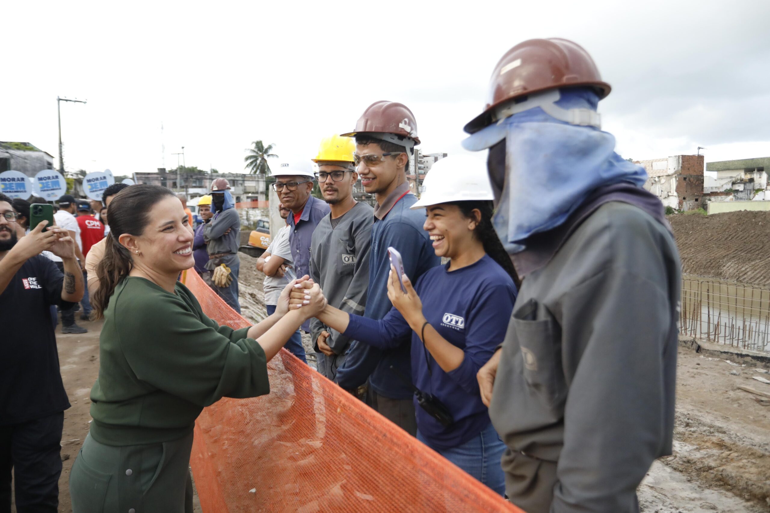 Em Olinda, governadora Raquel Lyra entrega trecho da Pan Nordestina e lança última fase do Canal do Fragoso