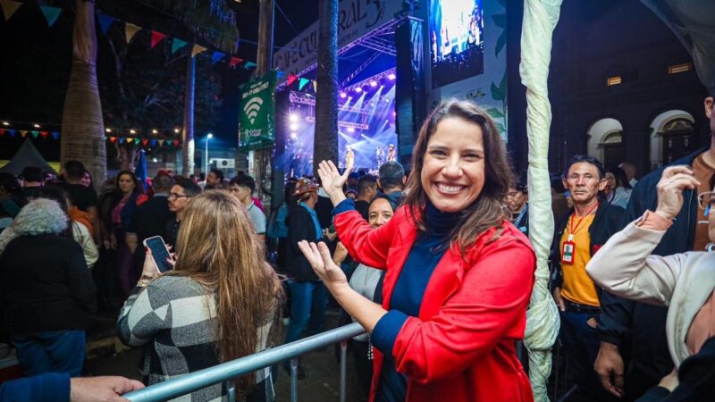 Festival Pernambuco Meu País tem noite de abertura em Taquaritinga do Norte com apresentações culturais e shows musicais