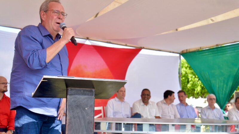 Álvaro Porto participa de inauguração de sede do Crediamigo em Águas Belas e anuncia unidade para Canhotinho