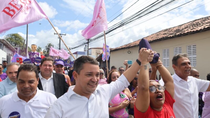 Francisco Padilha é confirmado candidato a prefeito de Paulista em grande convenção