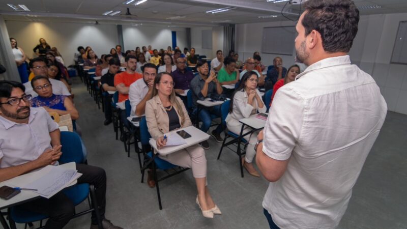 Profissionais da enfermagem na política