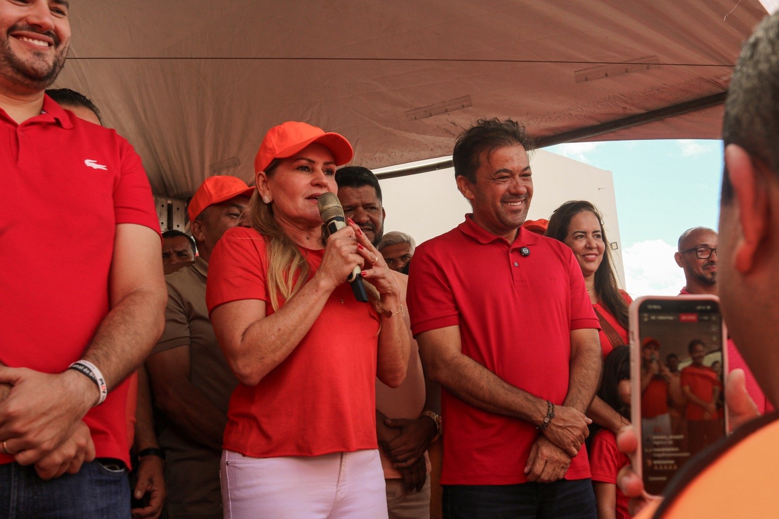 Roberta Arraes destaca trabalho de Evilásio com a população de Araripina