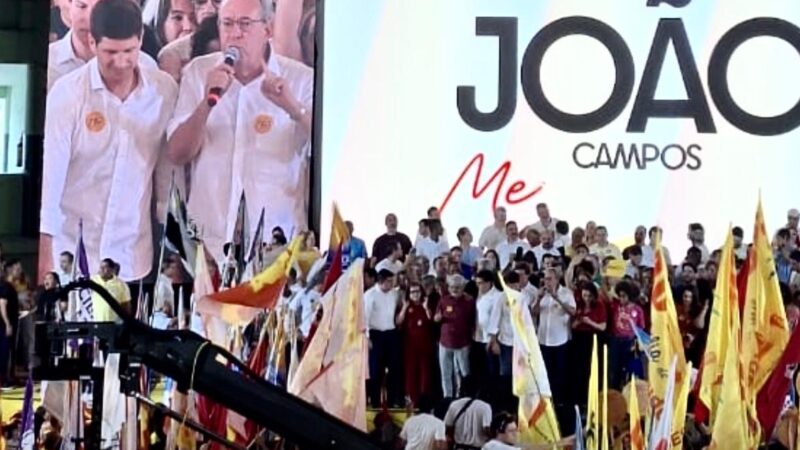 Em discurso na convenção de João Campos, Álvaro Porto diz que “tem lado”