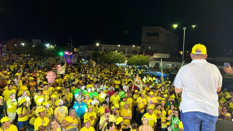 Parnamirim Vive Grande Momento Político com Passeata e Comício do Partido 15