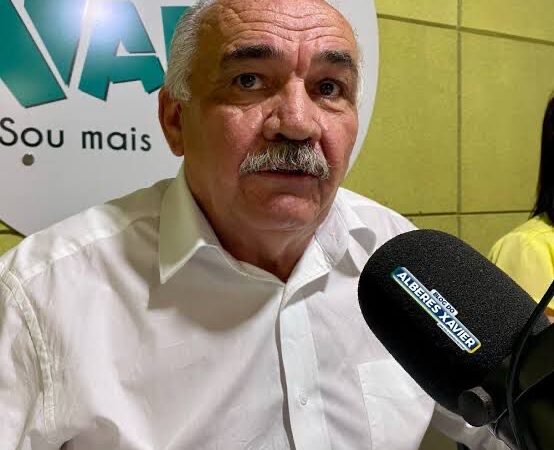 PREFEITO SILVESTRE DE PASSIRA FOI OBRIGADO A DEMITIR TODOS OS SERVIDORES CONTRATADOS.