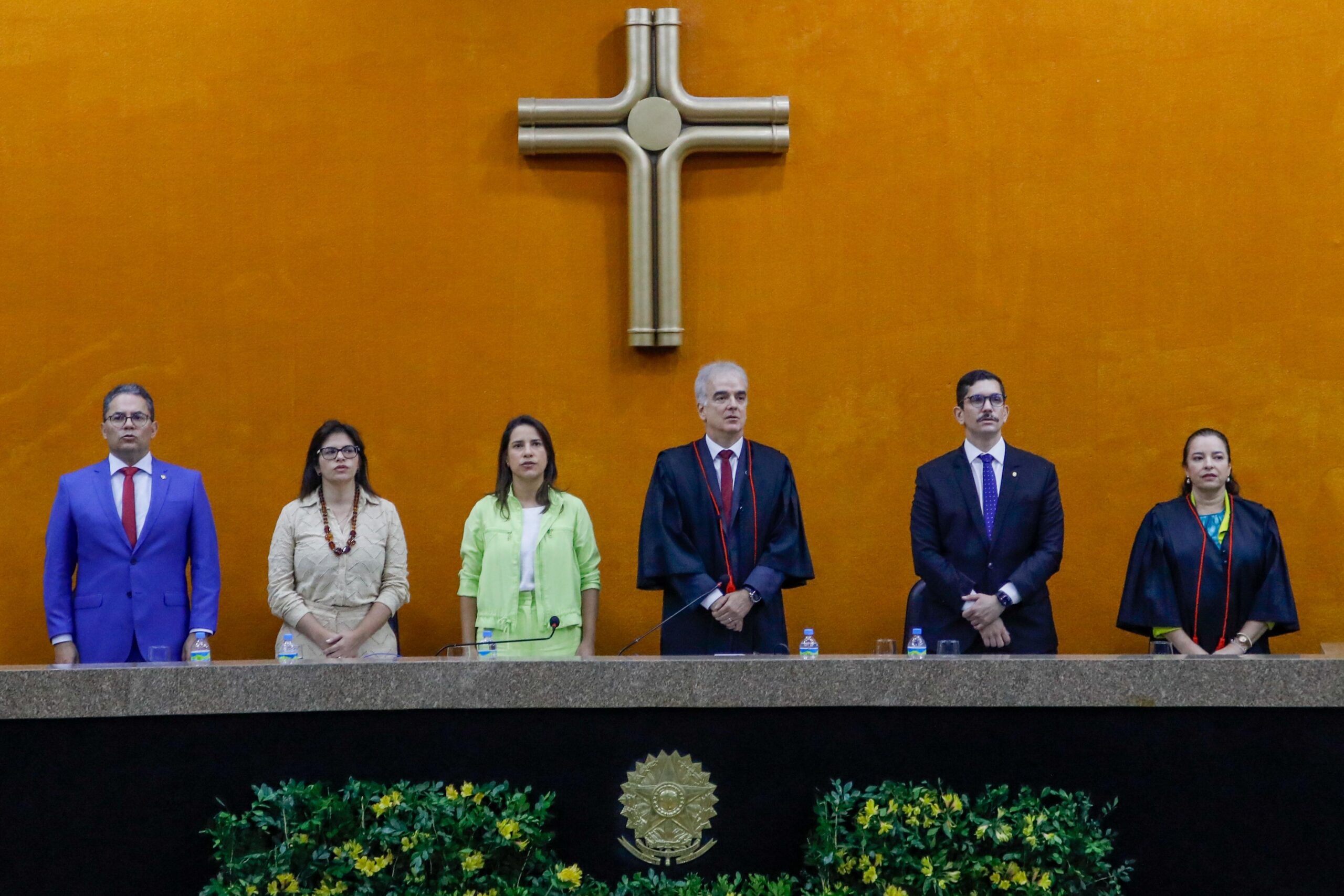 Governadora Raquel Lyra participa de cerimônia de posse dos novos promotores de justiça