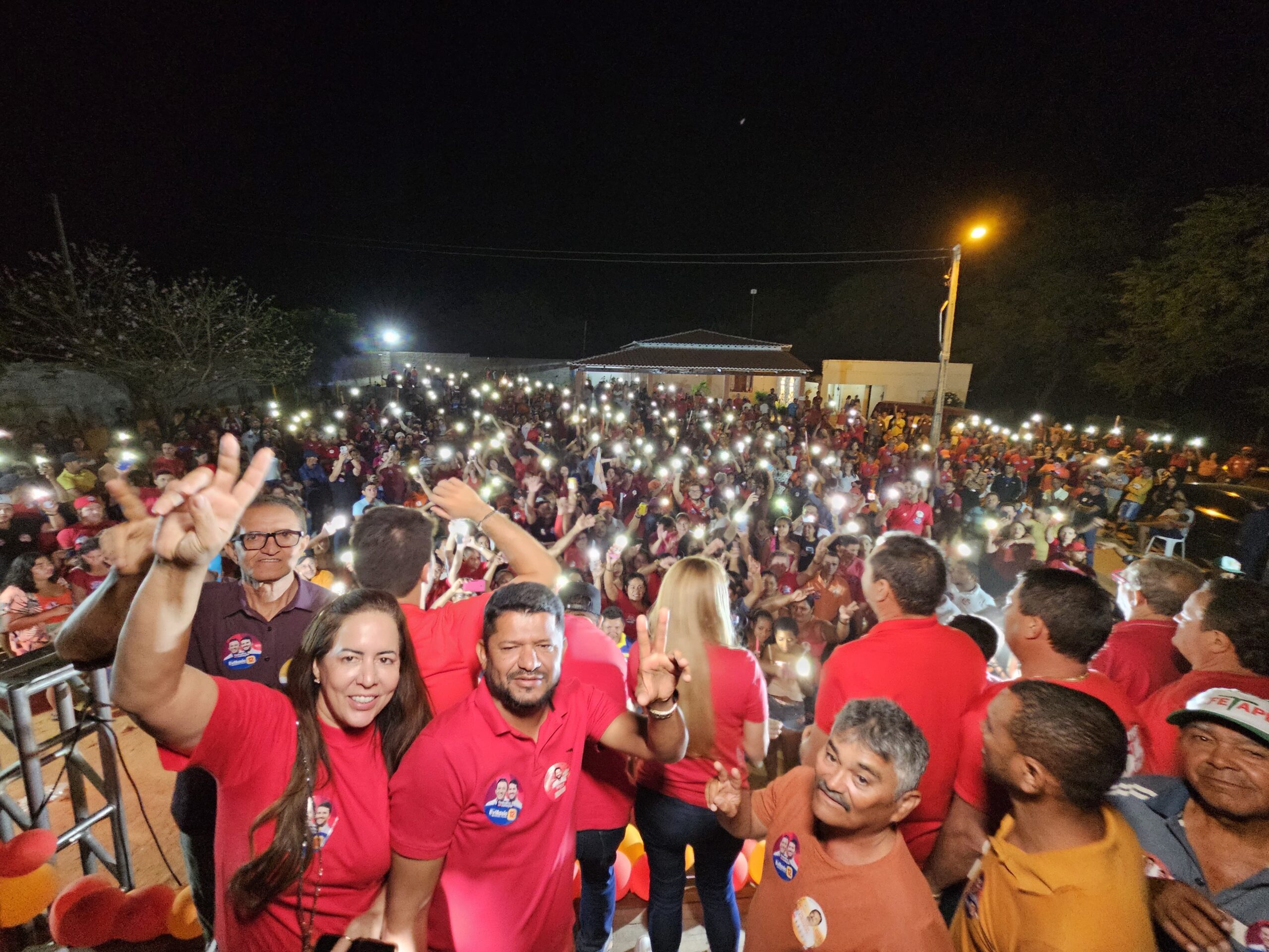 Evilásio Mateus reúne mais de 4 mil apoiadores em Lagoa do Barro e destaca união por Araripina