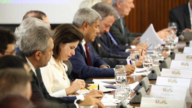 Em reunião com o presidente Lula, governadora em exercício Priscila Krause defende o debate da PEC da Segurança Pública como um projeto de nação